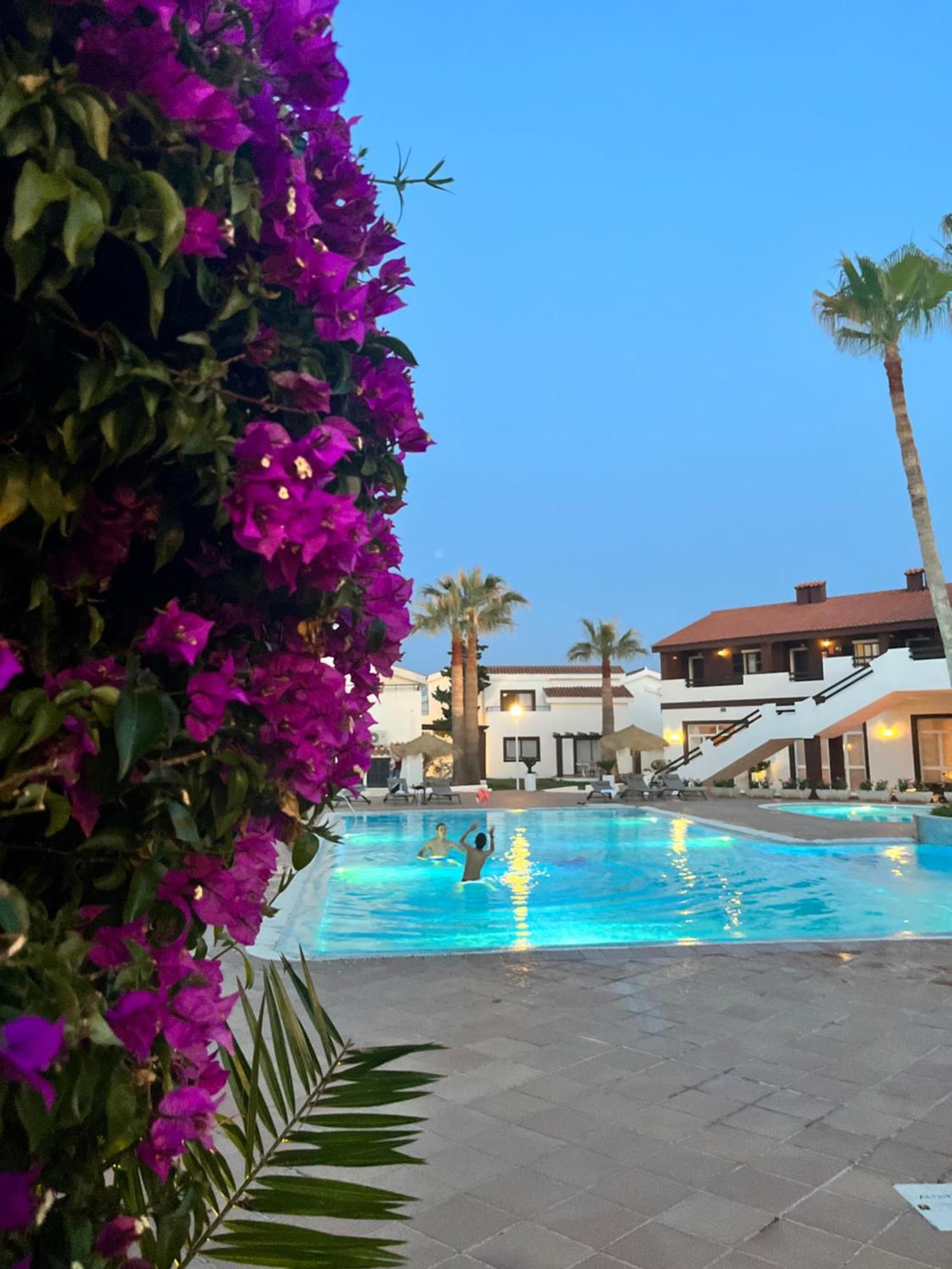 Nuramar Aparthotel Калан-Бош Экстерьер фото